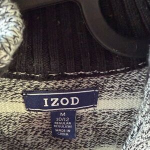 IZOD Black and White Knit Sweater